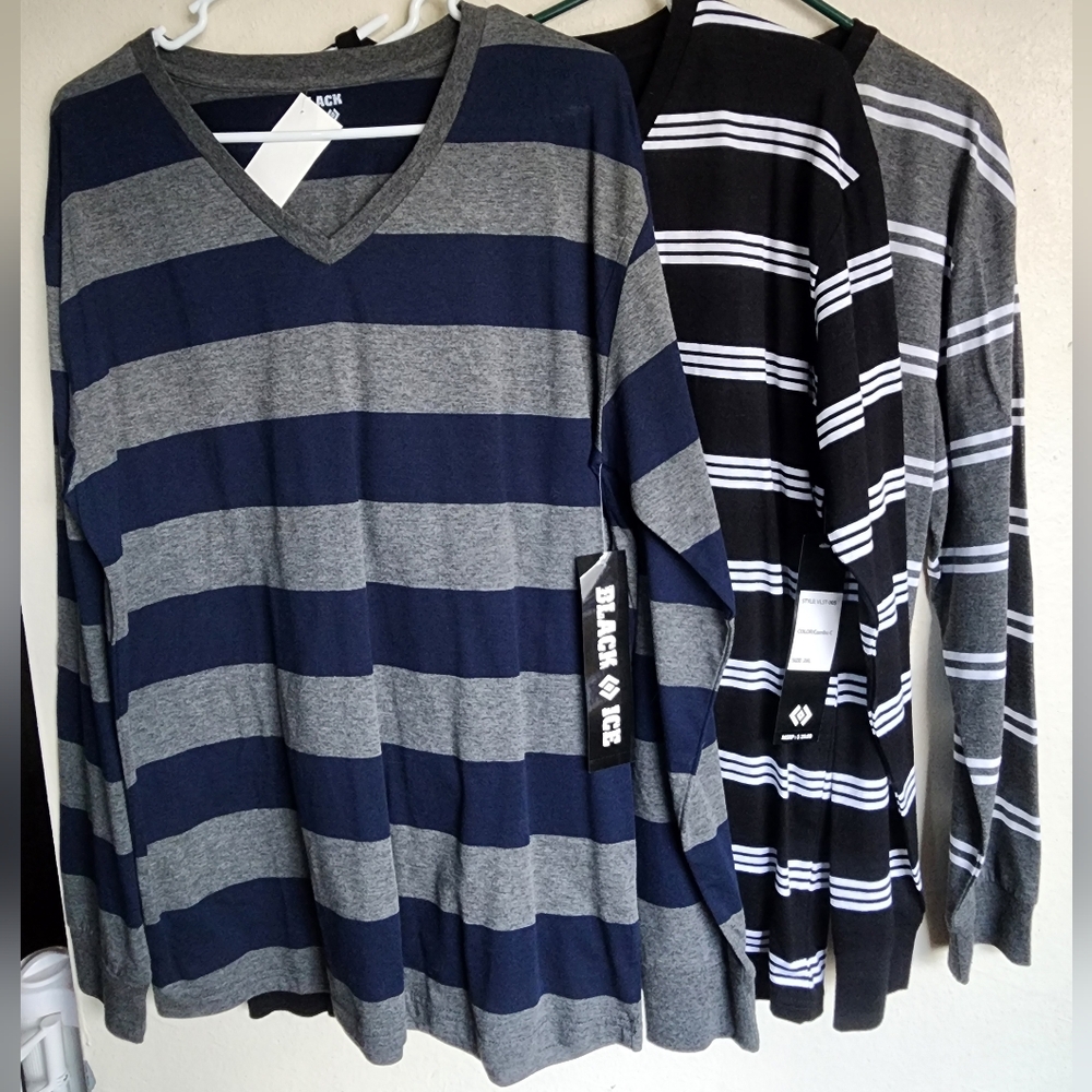 Men's V Neck Striped Long Sleeve Shirt - Black Ice